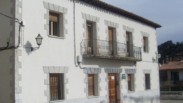 Biblioteca Municipal de Cervera del Río Alhama