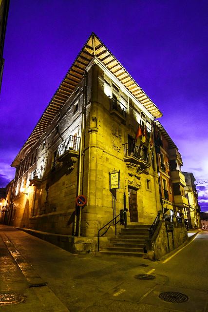 Biblioteca Municipal de Cenicero "Las Monjas"
